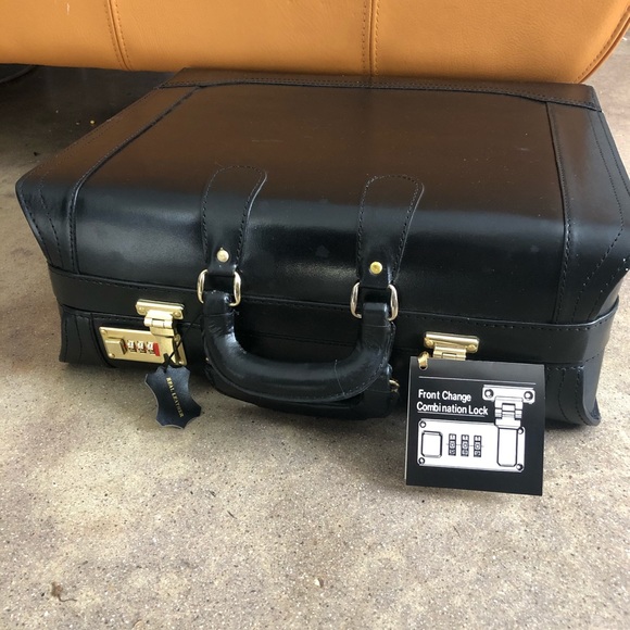 Briefcase/suitcase - Picture 8 of 16